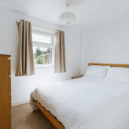 Casa de Férias Swinton House - Beautiful 3 Bed House In Harrogate, North Yorkshire *