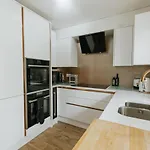 Swinton House - Beautiful 3 Bed House In Harrogate, North Yorkshire * 해러게이트