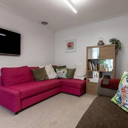 Semesterbostad Swinton House - Beautiful 3 Bed House In Harrogate, North Yorkshire