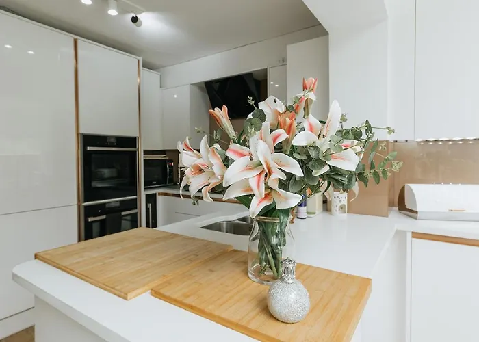 Casa de Férias Swinton House - Beautiful 3 Bed House In Harrogate, North Yorkshire *