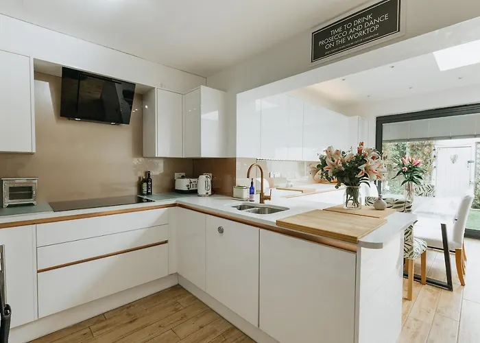 Casa de Férias Swinton House - Beautiful 3 Bed House In Harrogate, North Yorkshire *