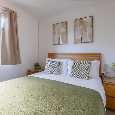 Casa de Férias Swinton House - Beautiful 3 Bed House In Harrogate, North Yorkshire *